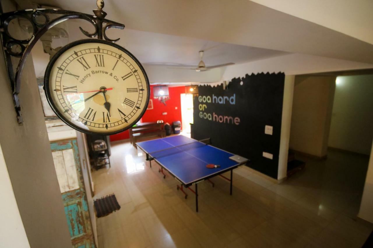 Red Door Hostel אנג'ונה מראה חיצוני תמונה